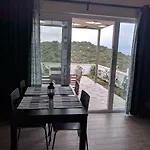 Above The Sea Apartament Skála Marión